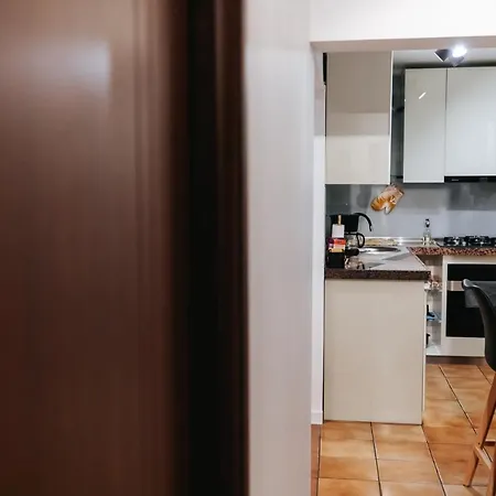 Zaza Apartament - Central Area, With Balcony Targu Jiu Exterior photo