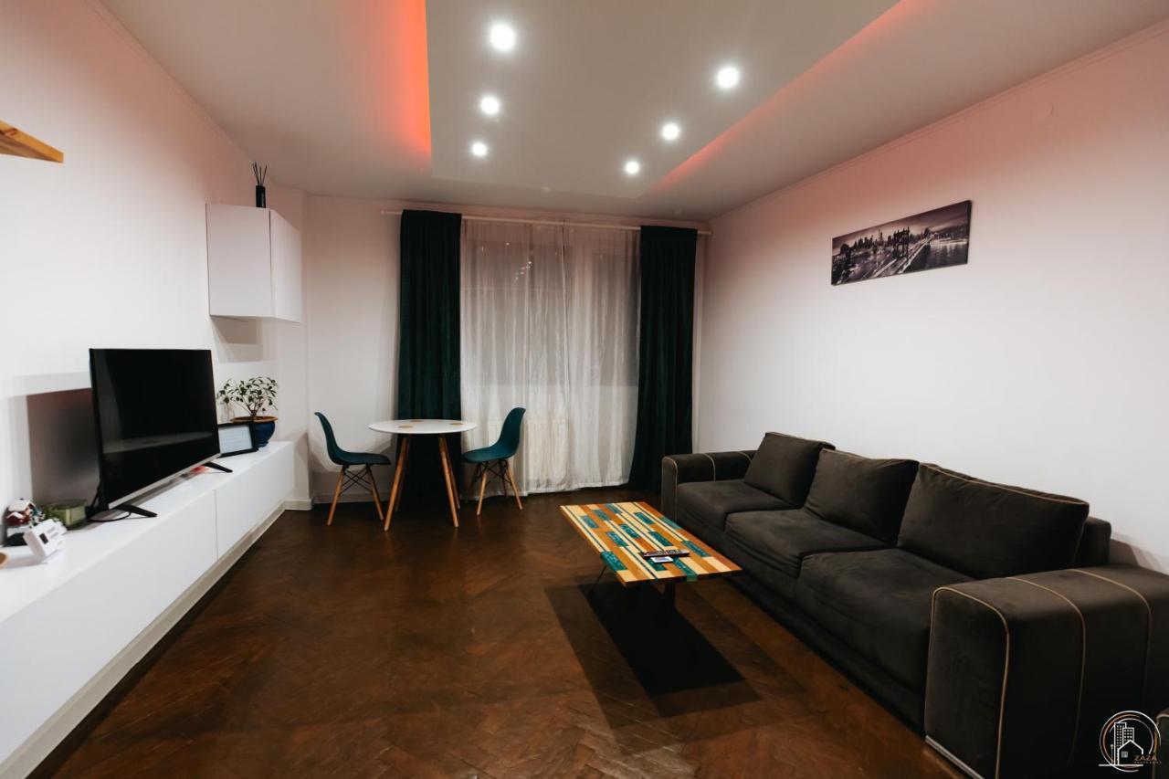 Zaza - Area, With Balcony Apartment